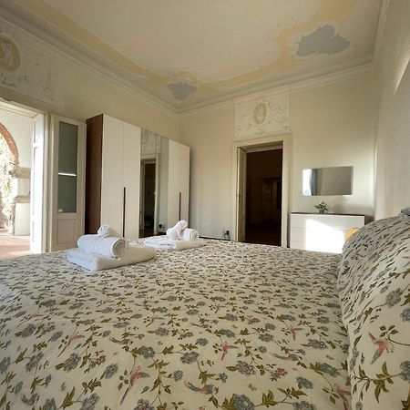 Bg Central Royal Suite Con Parcheggio - Vista Citta Alta Bérgamo Exterior foto