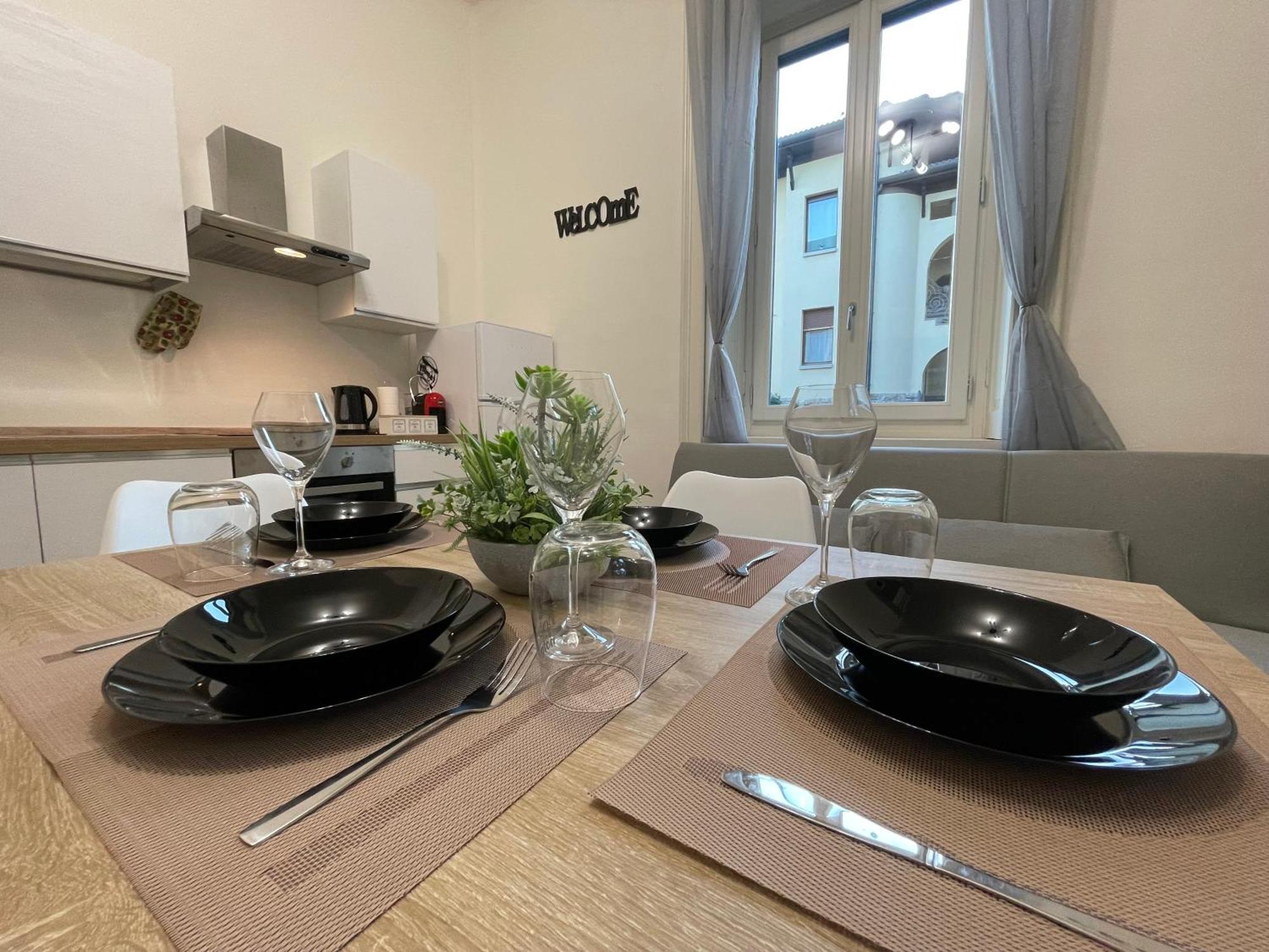 Bg Central Royal Suite Con Parcheggio - Vista Citta Alta Bérgamo Exterior foto